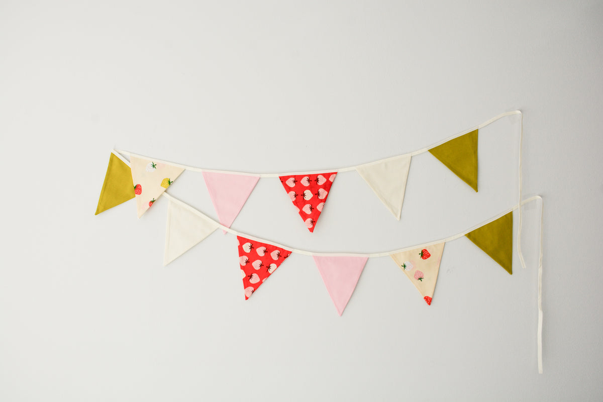 Bunting - Pink and Red Strawberries