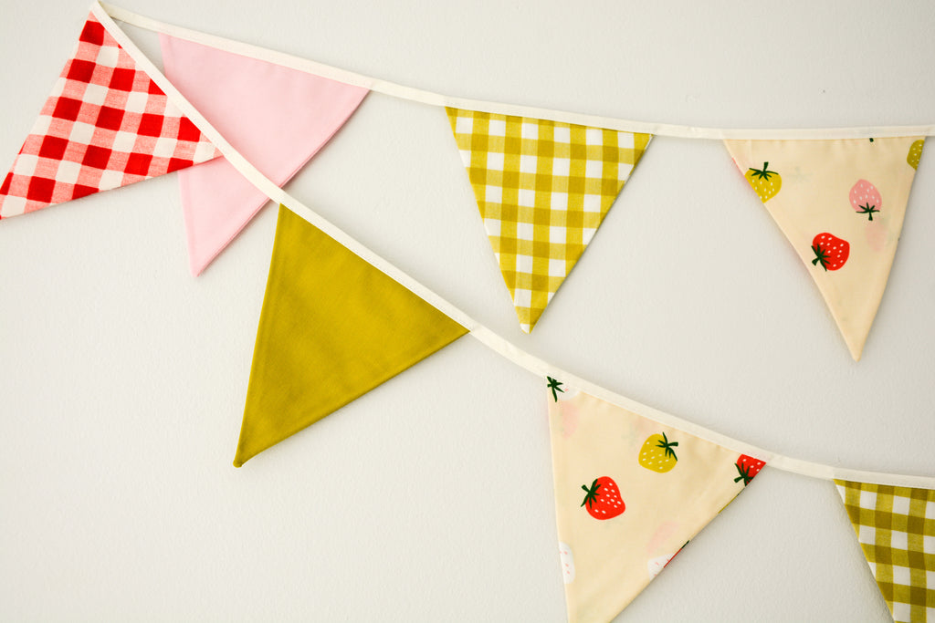 Bunting - Strawberry Picnic Gingham