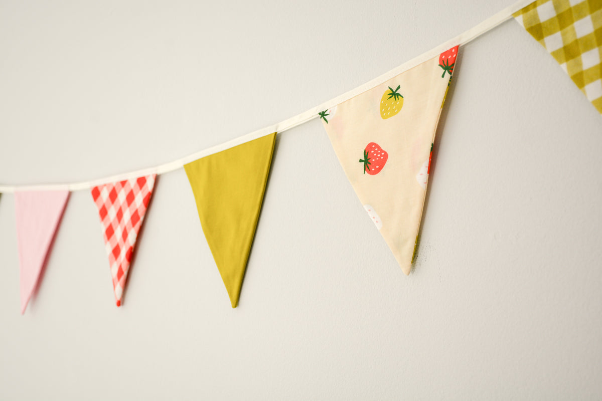 Bunting - Strawberry Picnic Gingham