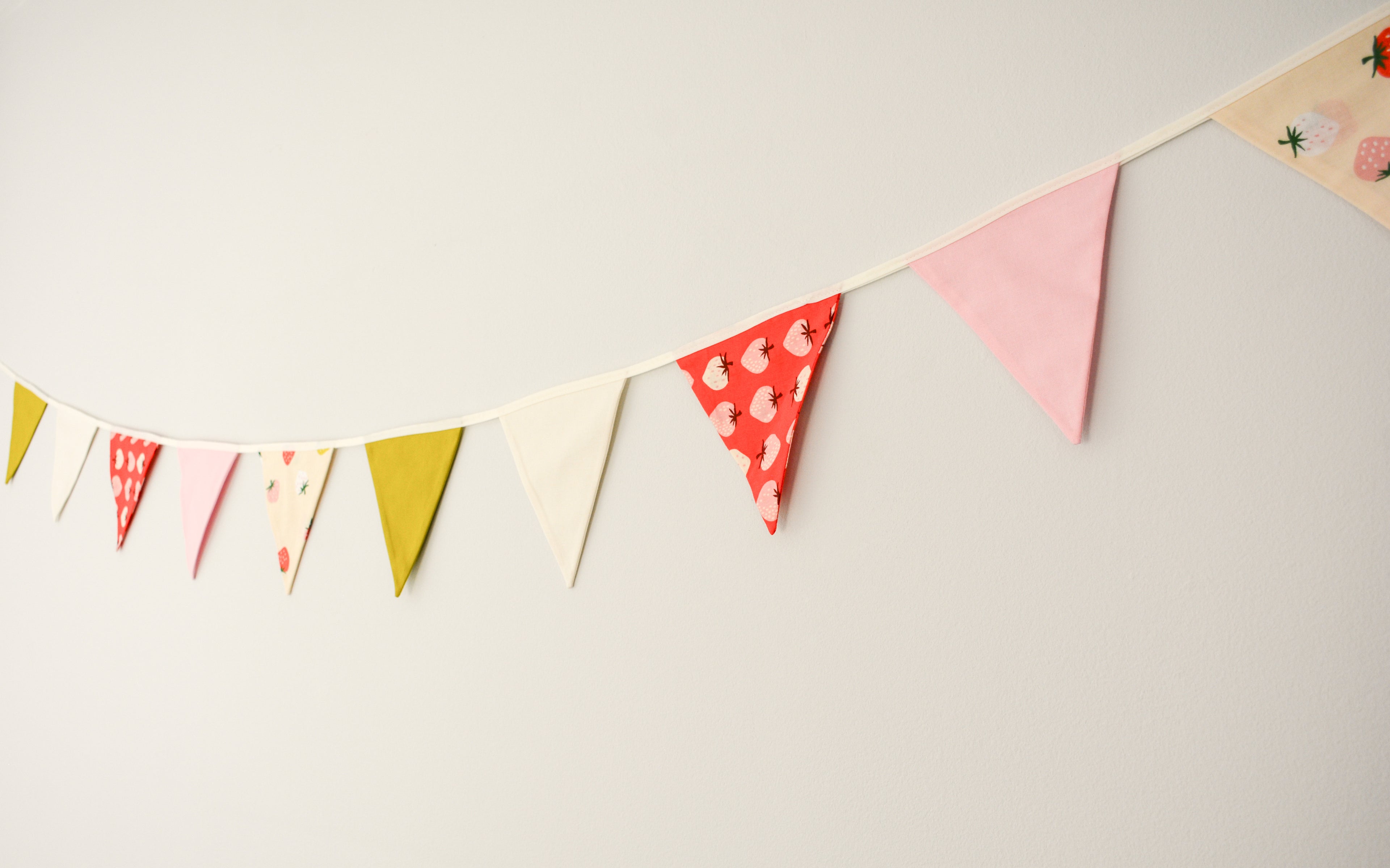 Bunting - Pink and Red Strawberries