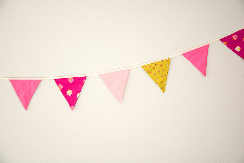 Bunting - Strawberry Magenta