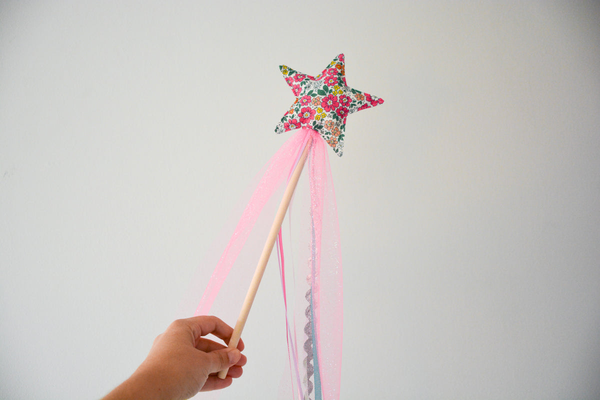 Star Magic Wand - Pink Floral