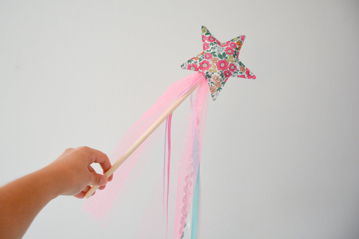 Star Magic Wand - Pink Floral