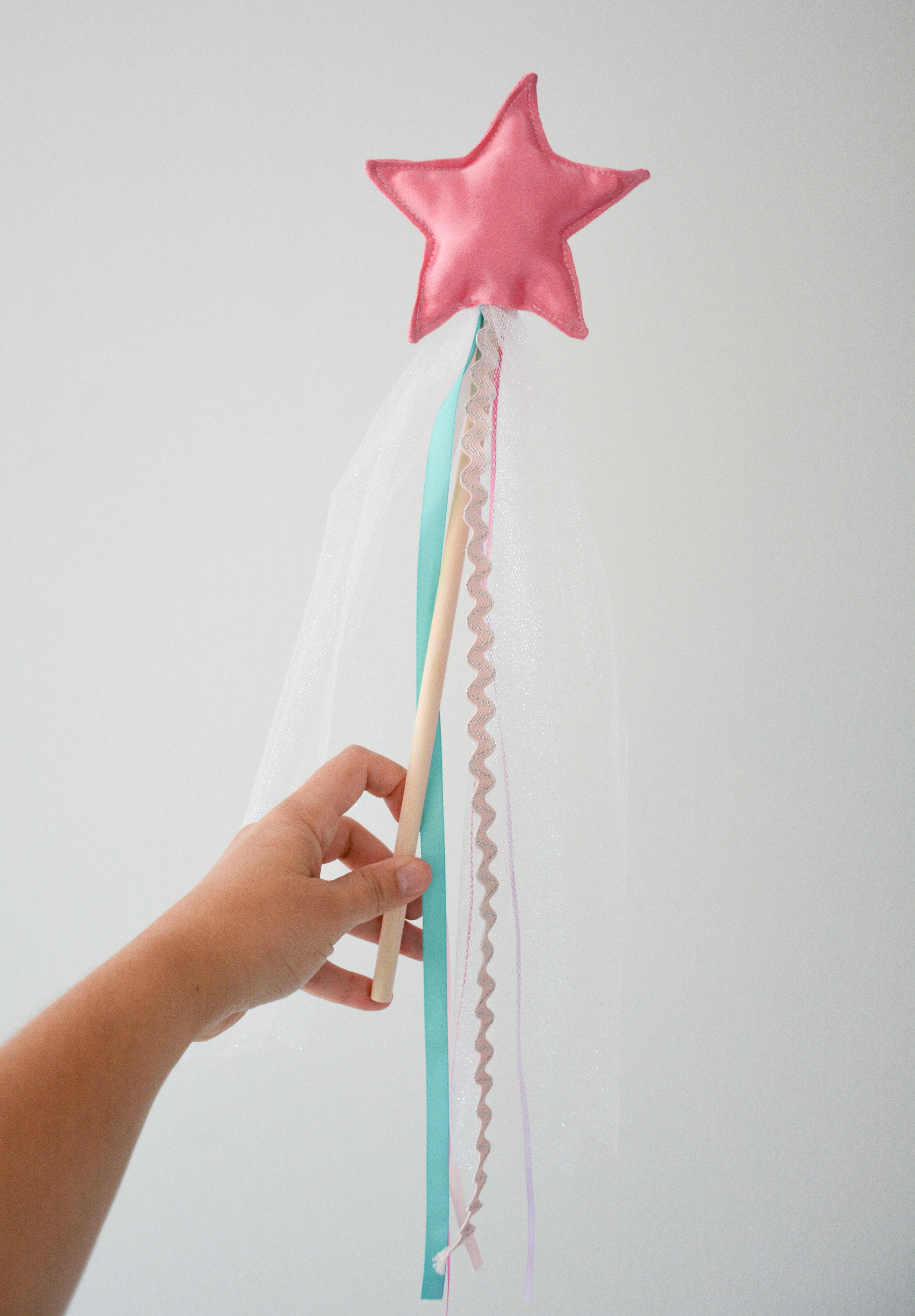 Star Magic Wand - Pink Satin